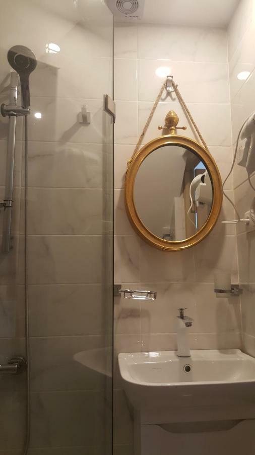 Karlsson Borjomi Apartment. Εξωτερικό φωτογραφία
