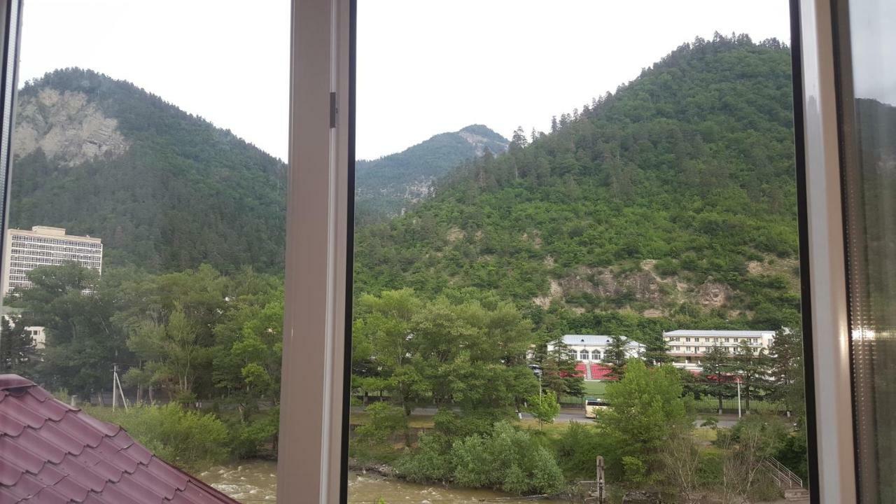 Karlsson Borjomi Apartment. Εξωτερικό φωτογραφία